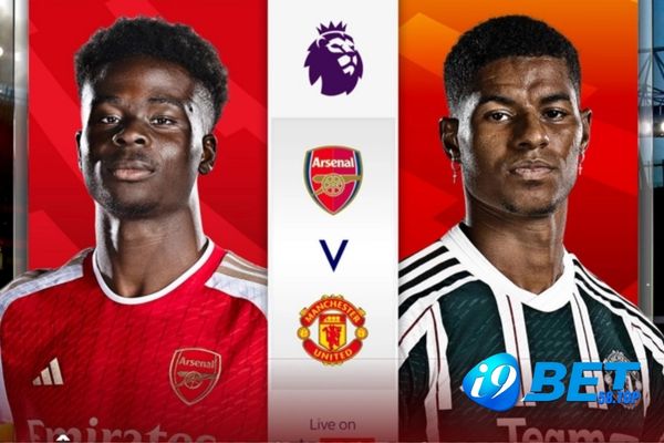 Manchester United đấu với Arsenal